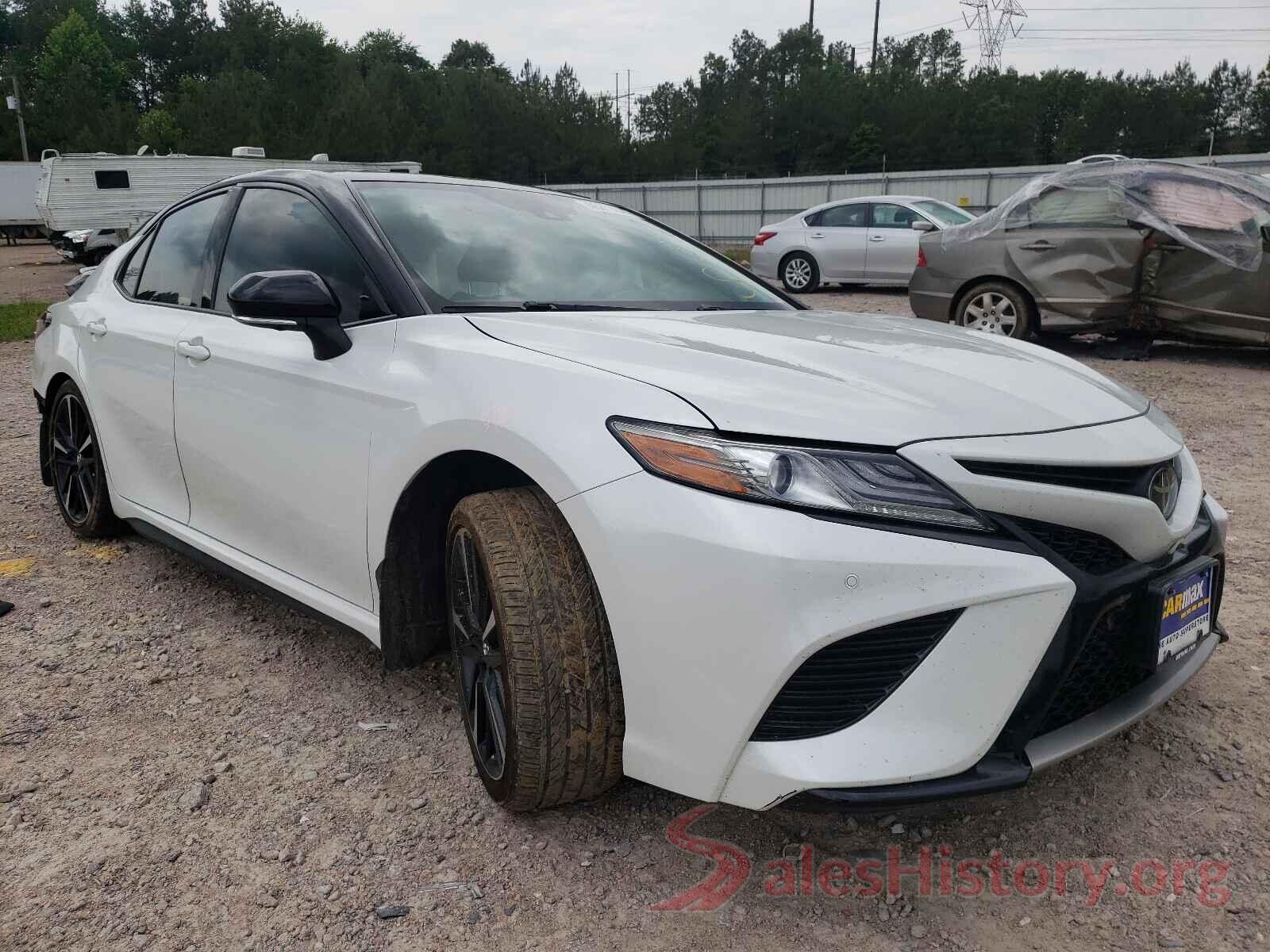 4T1B61HK1KU290579 2019 TOYOTA CAMRY