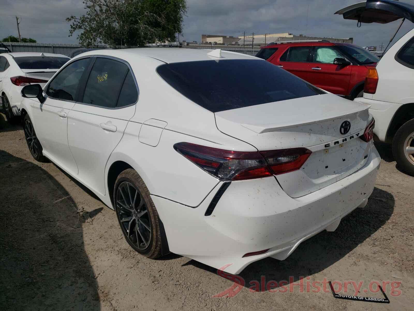 4T1G11AK7MU526878 2021 TOYOTA CAMRY