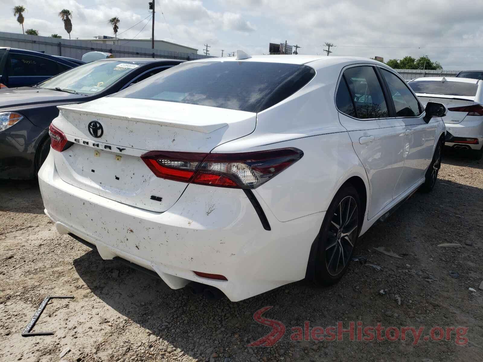 4T1G11AK7MU526878 2021 TOYOTA CAMRY