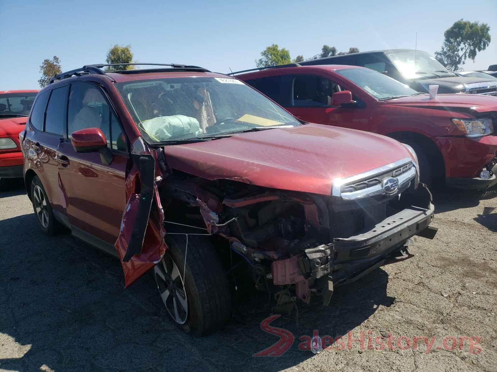 JF2SJAGC9JH570336 2018 SUBARU FORESTER