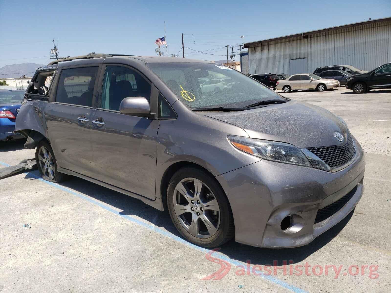 5TDXZ3DC5HS835854 2017 TOYOTA SIENNA