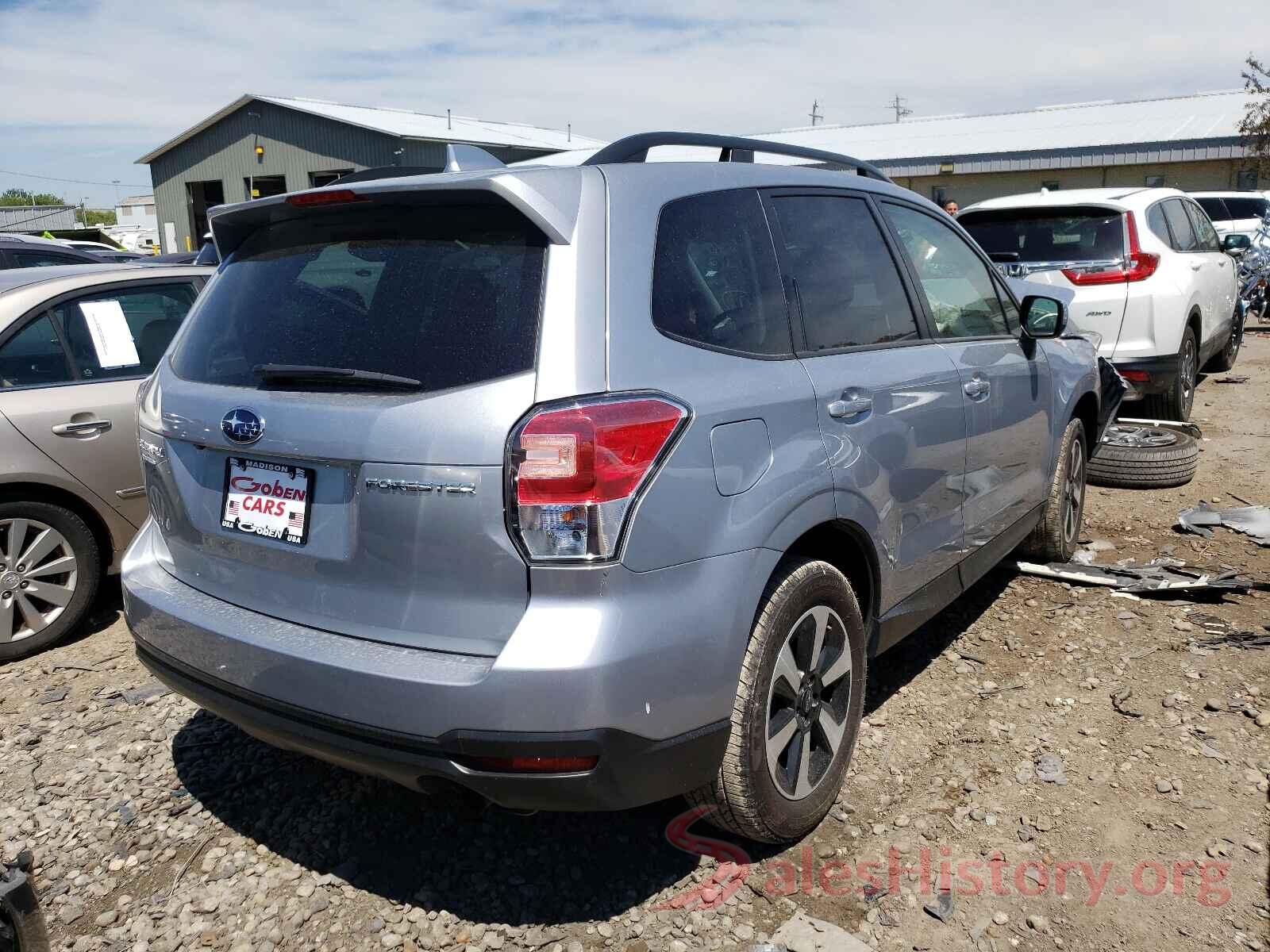 JF2SJAGC8JH462645 2018 SUBARU FORESTER