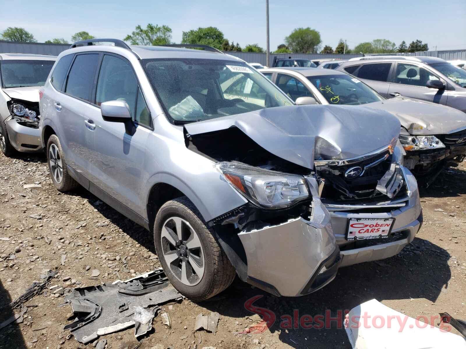 JF2SJAGC8JH462645 2018 SUBARU FORESTER