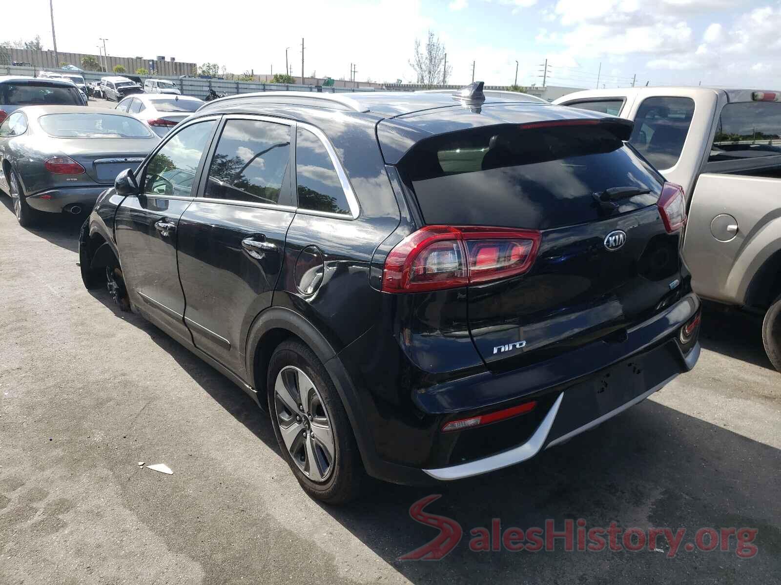 KNDCB3LC3K5217885 2019 KIA NIRO