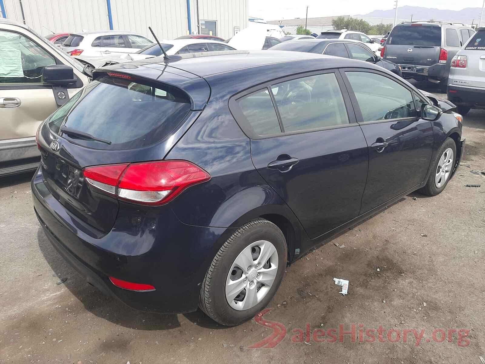 KNAFK5A88H5696916 2017 KIA FORTE