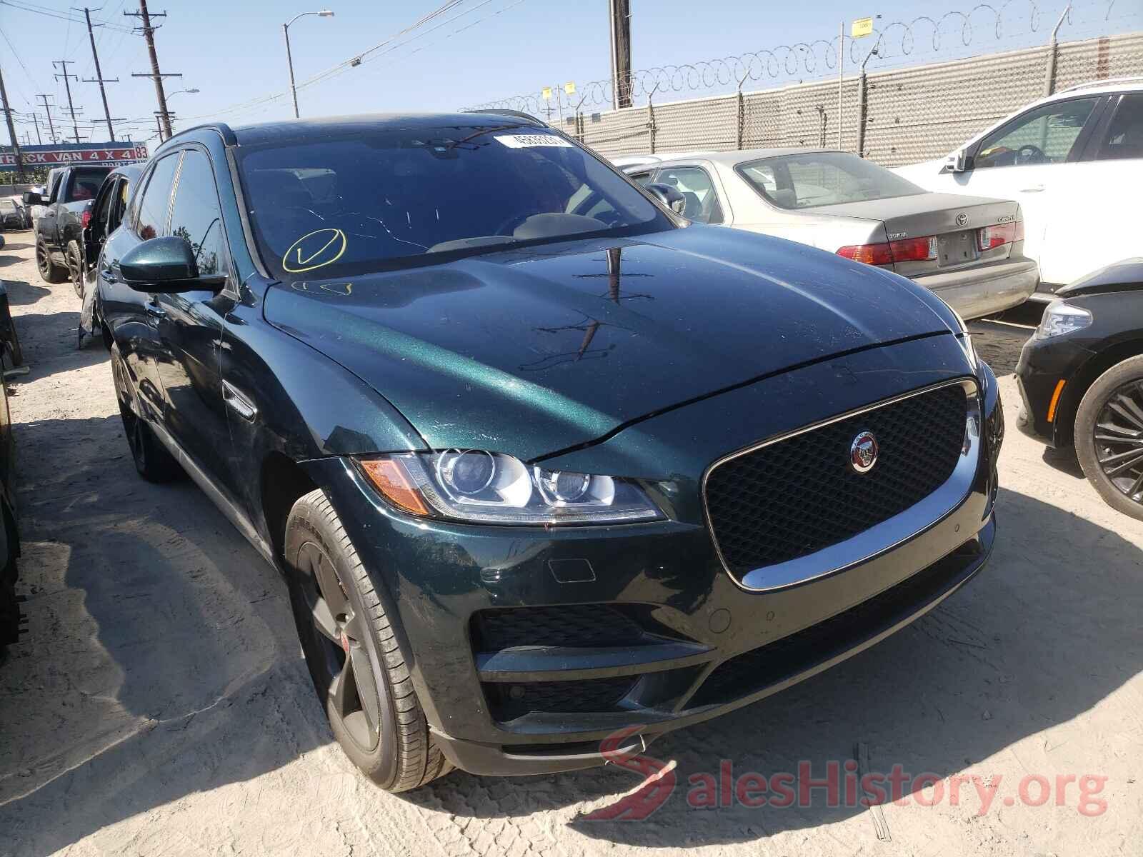 SADCJ2BV6HA067744 2017 JAGUAR F-PACE