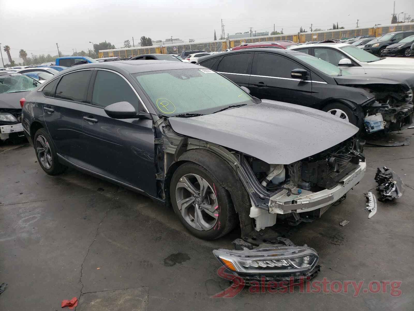 1HGCV1F48JA029449 2018 HONDA ACCORD