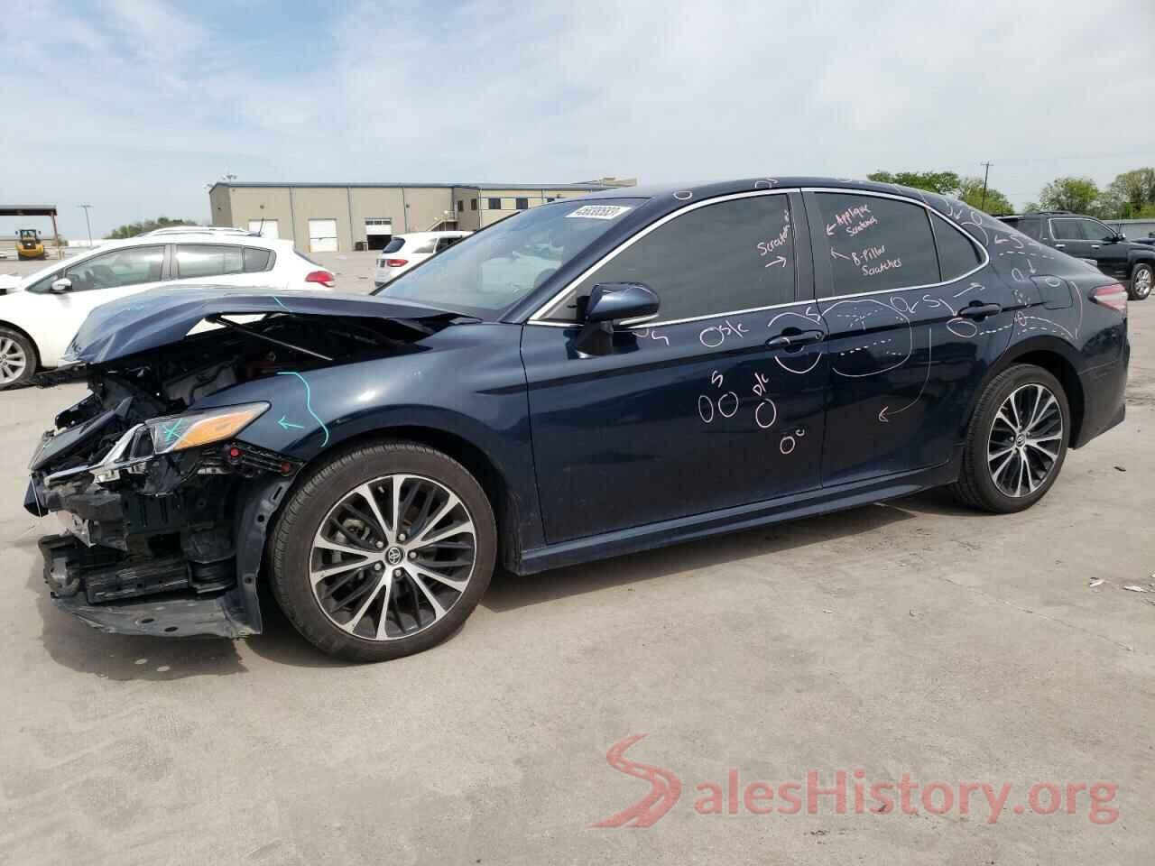 4T1B11HK4KU714318 2019 TOYOTA CAMRY