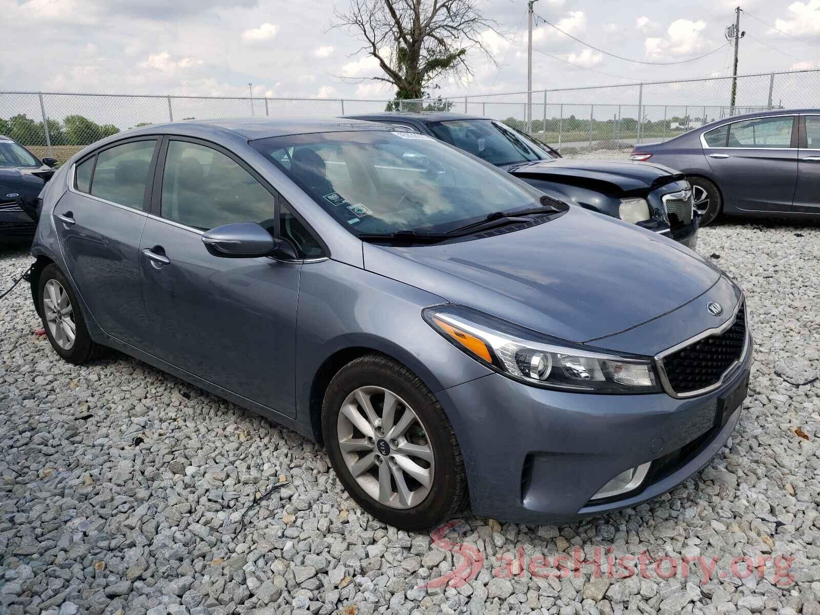 3KPFL4A73HE090266 2017 KIA FORTE