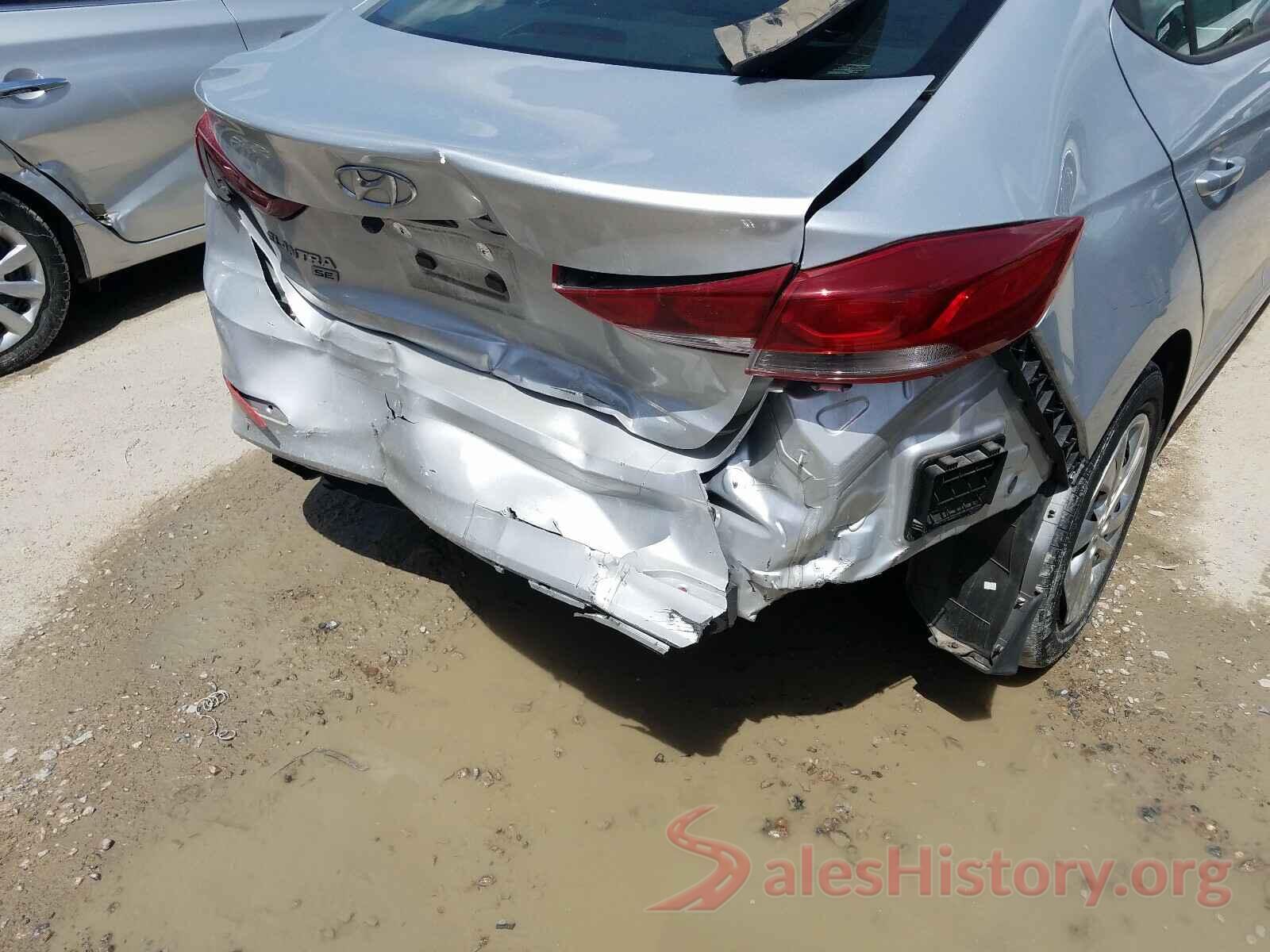 KMHD74LF2JU475451 2018 HYUNDAI ELANTRA