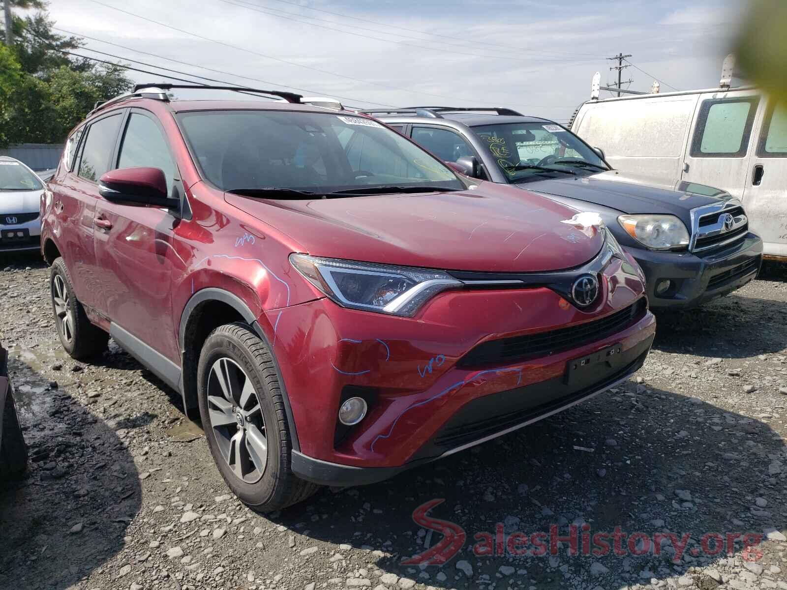 2T3RFREV8JW850440 2018 TOYOTA RAV4