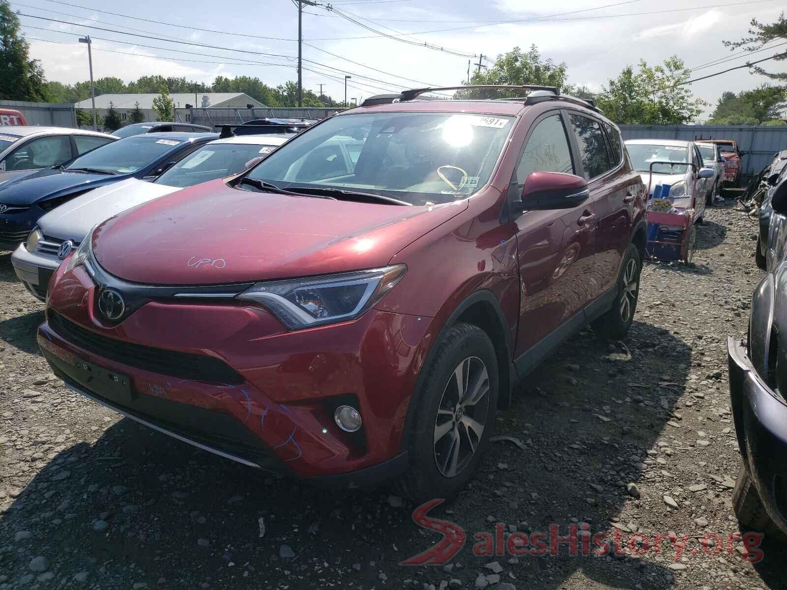 2T3RFREV8JW850440 2018 TOYOTA RAV4