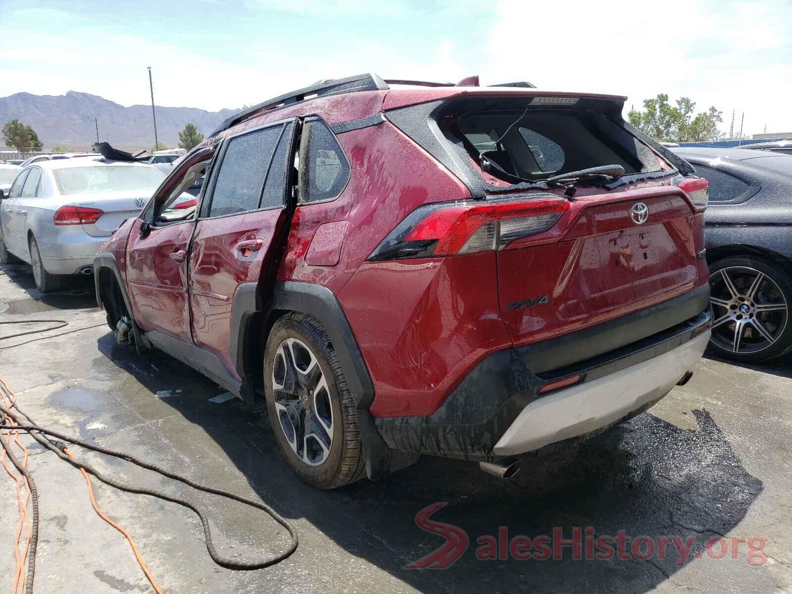 2T3J1RFVXKW007447 2019 TOYOTA RAV4