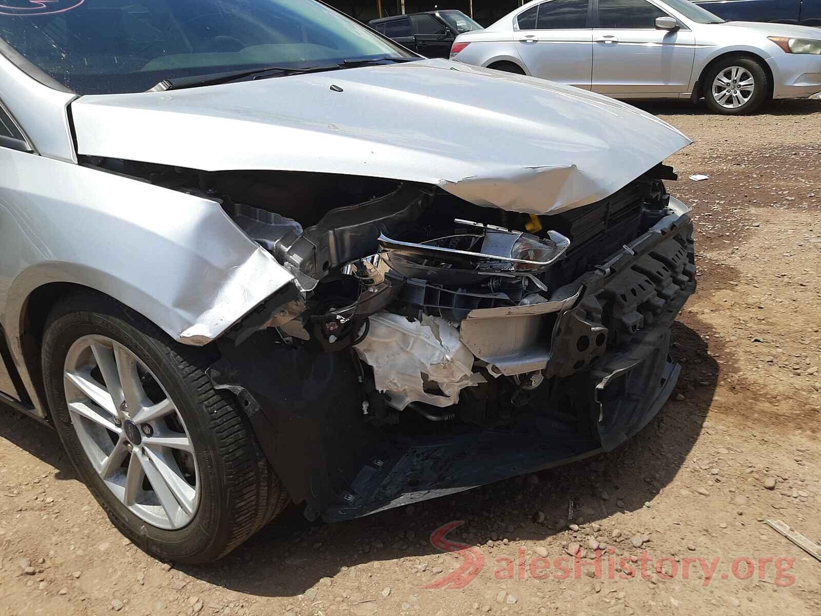 1FADP3K23JL260735 2018 FORD FOCUS