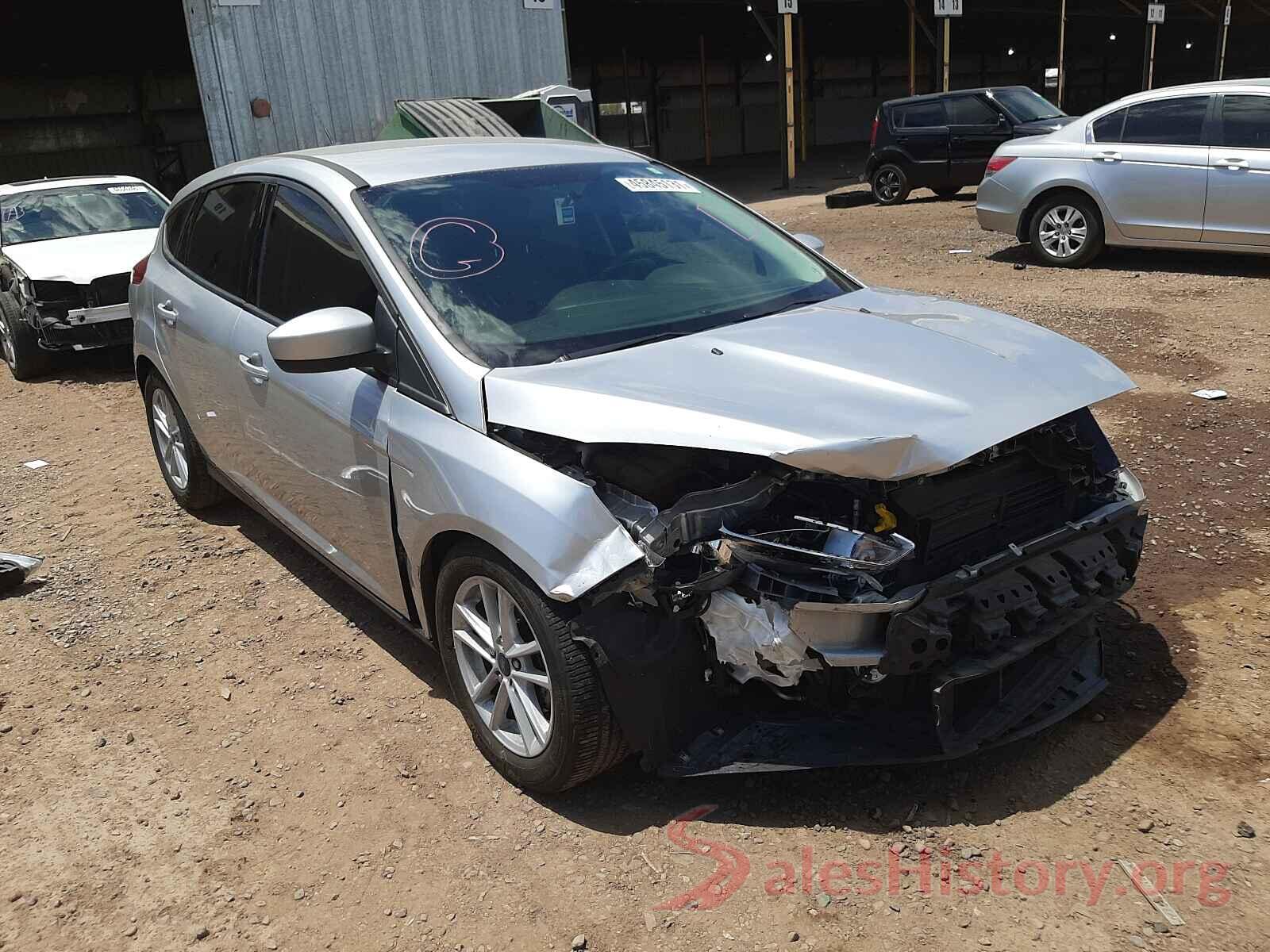 1FADP3K23JL260735 2018 FORD FOCUS