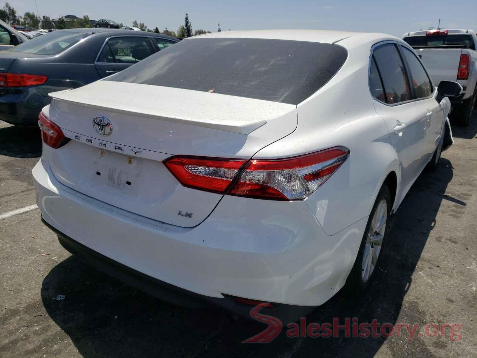 4T1B11HK5JU092424 2018 TOYOTA CAMRY