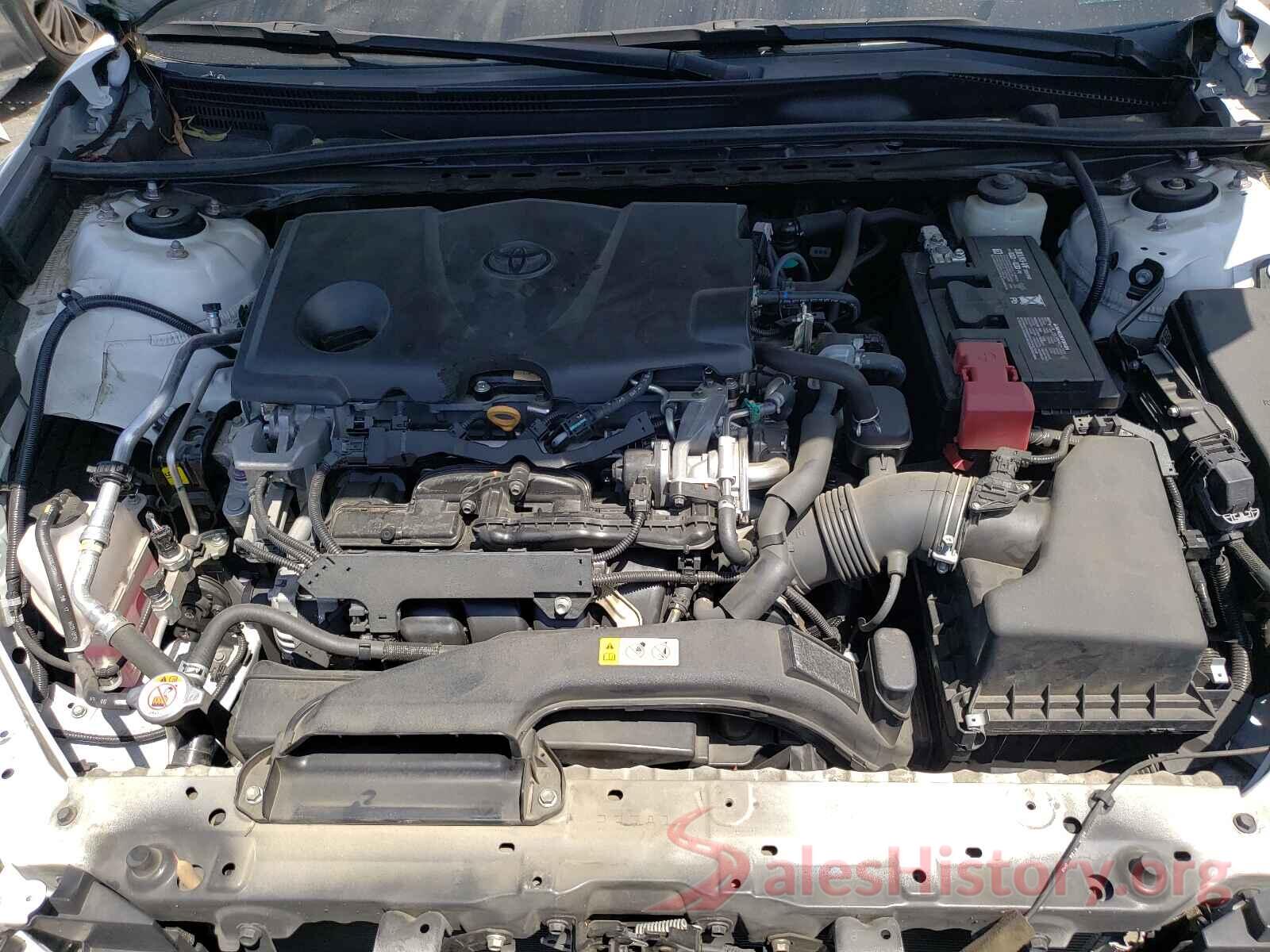 4T1B11HK5JU092424 2018 TOYOTA CAMRY