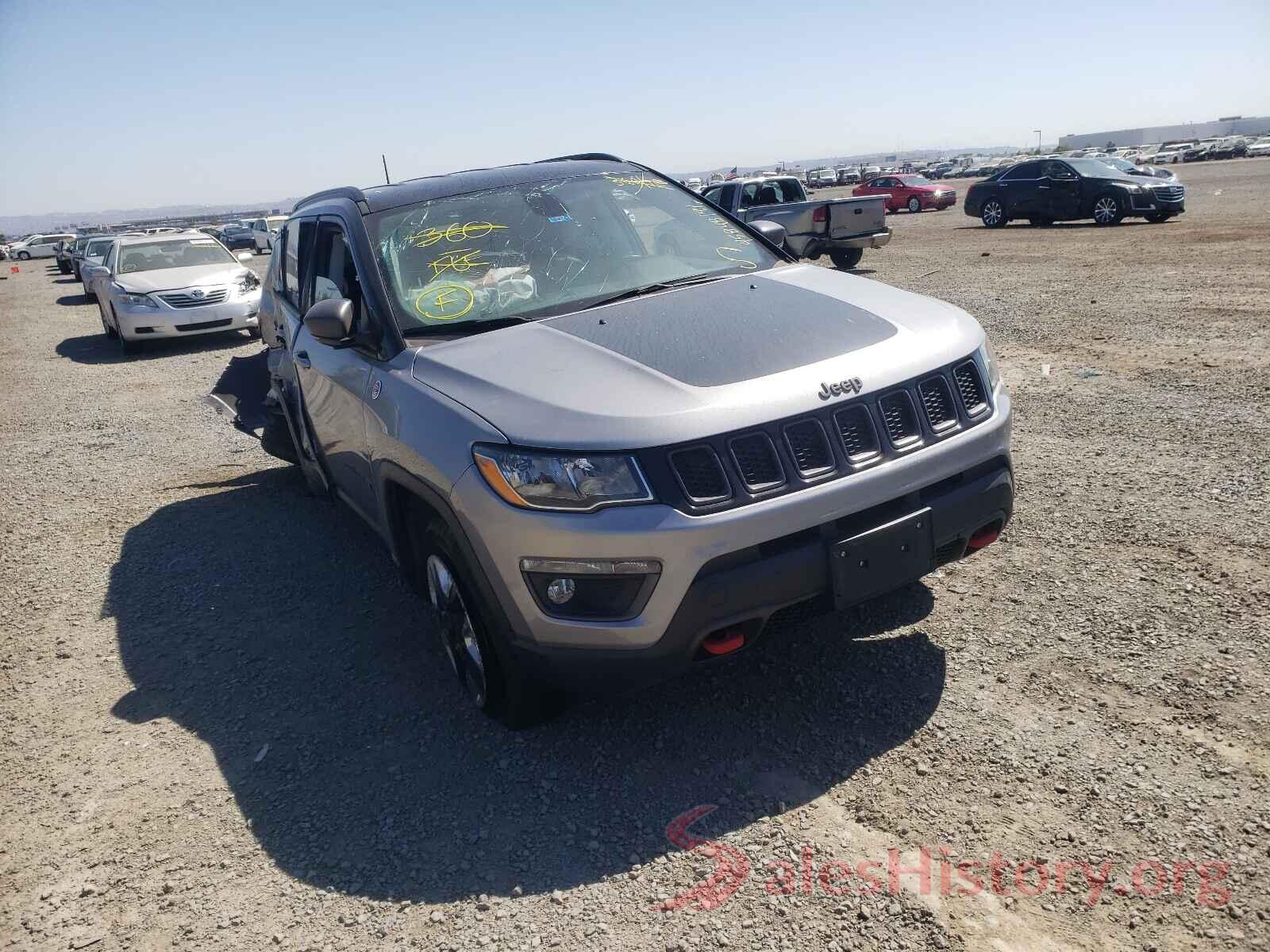 3C4NJDDB1JT199201 2018 JEEP COMPASS