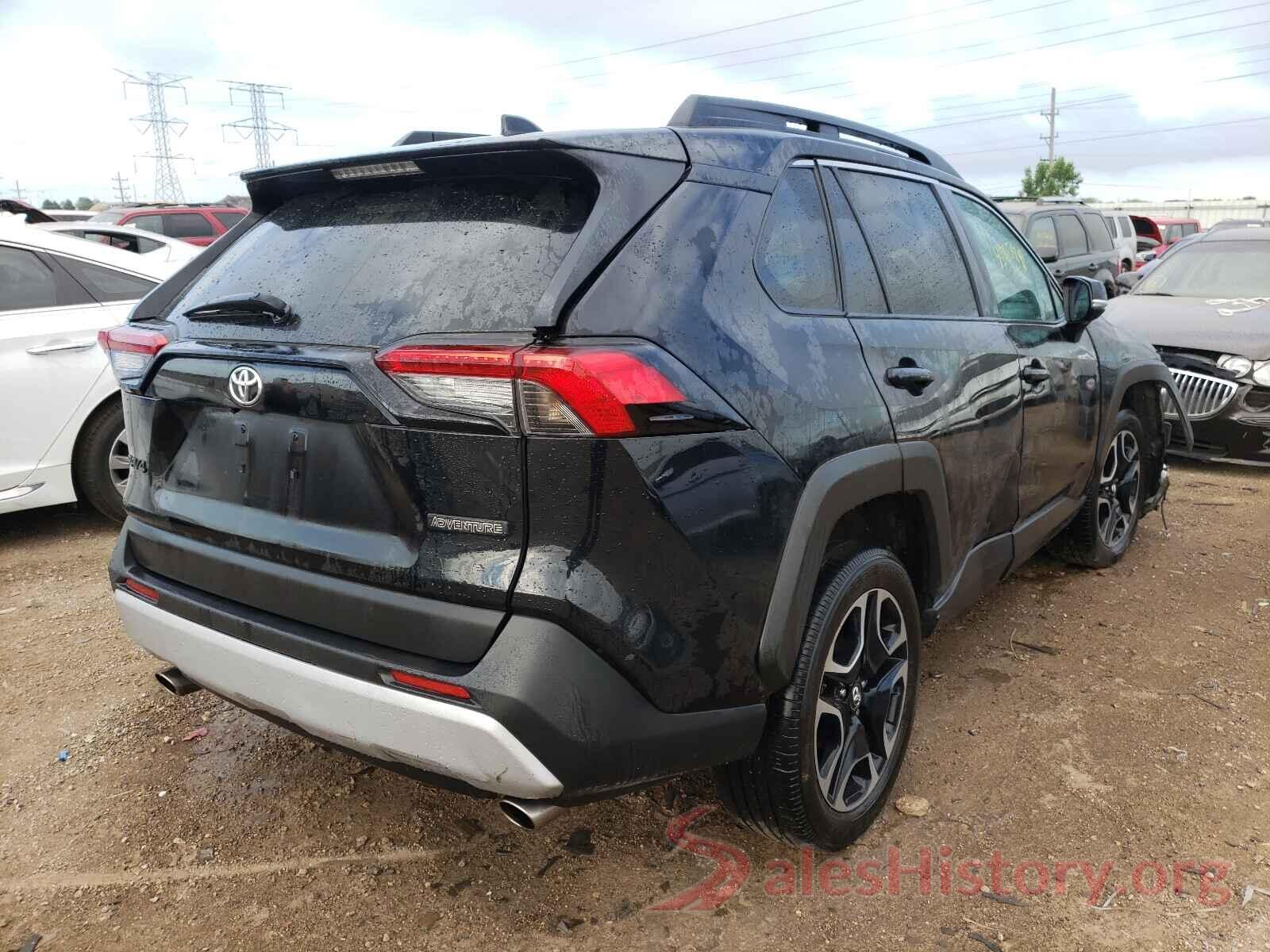 2T3J1RFV2KW032519 2019 TOYOTA RAV4