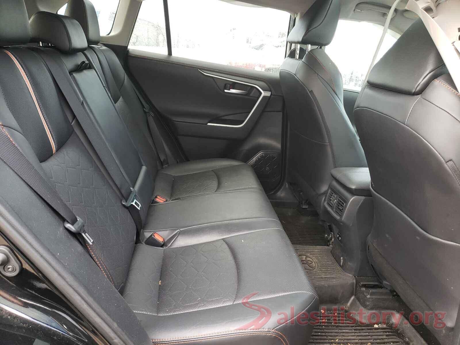 2T3J1RFV2KW032519 2019 TOYOTA RAV4