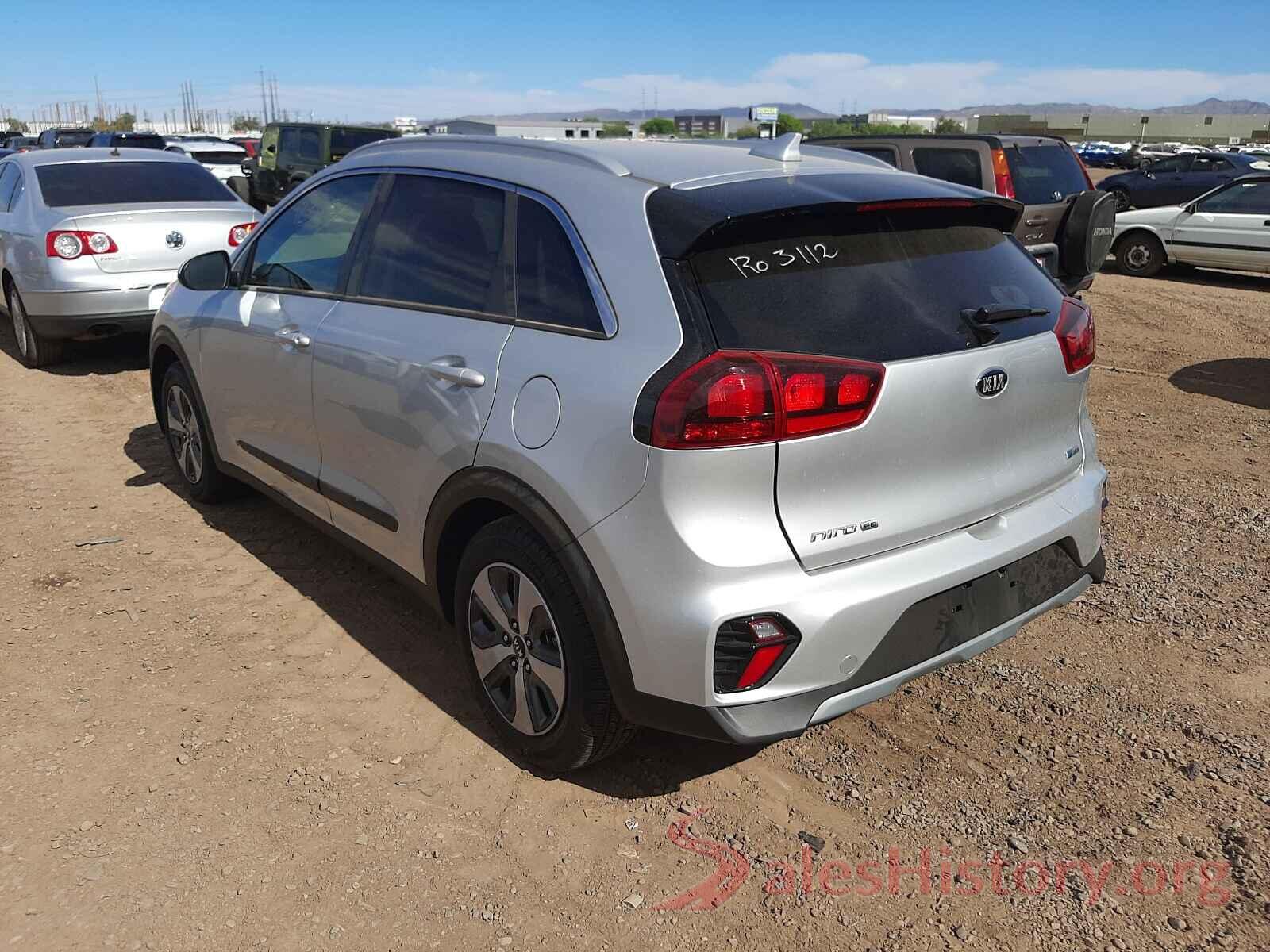 KNDCB3LC6L5396974 2020 KIA NIRO