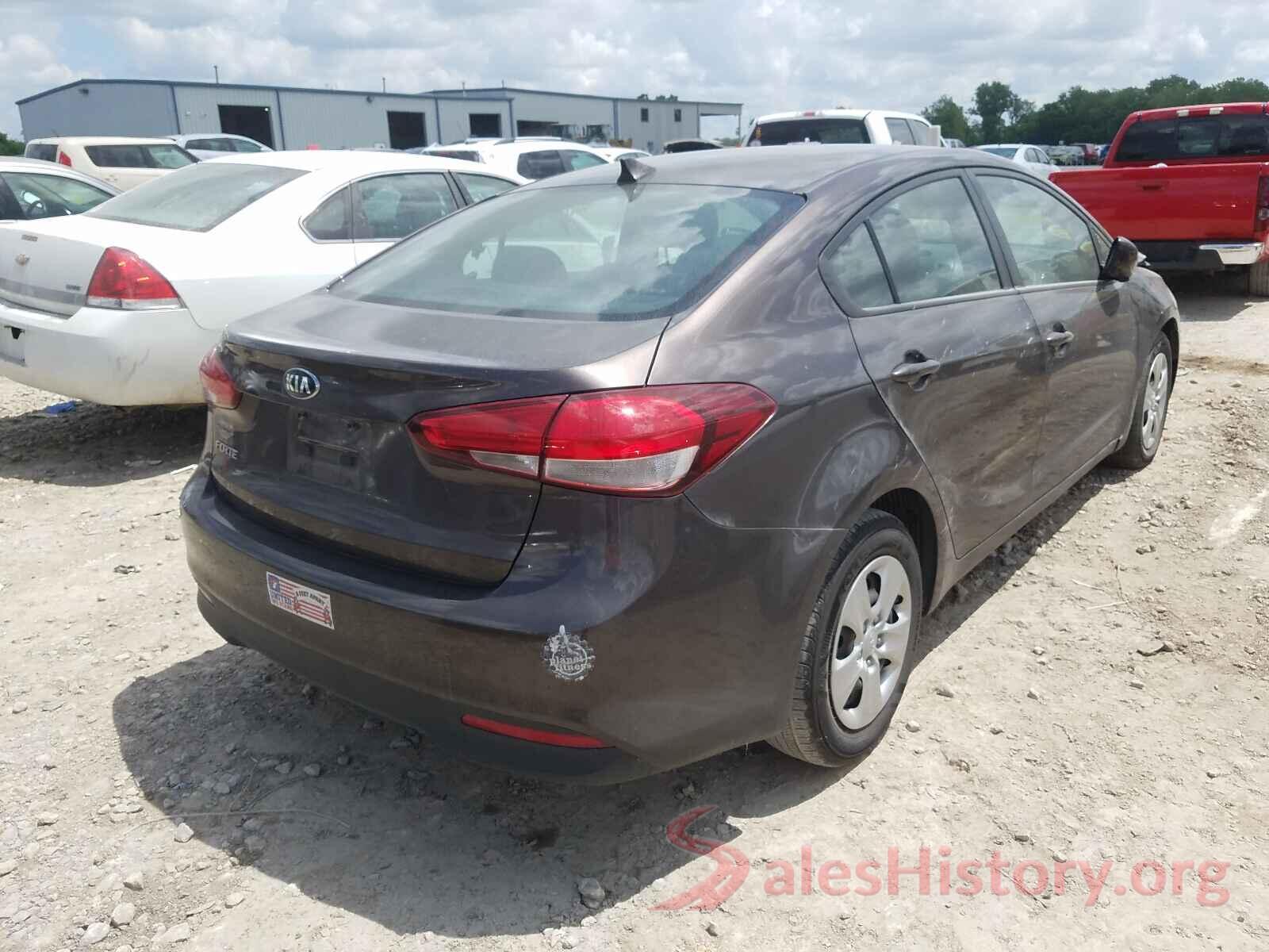 3KPFK4A74HE158108 2017 KIA FORTE