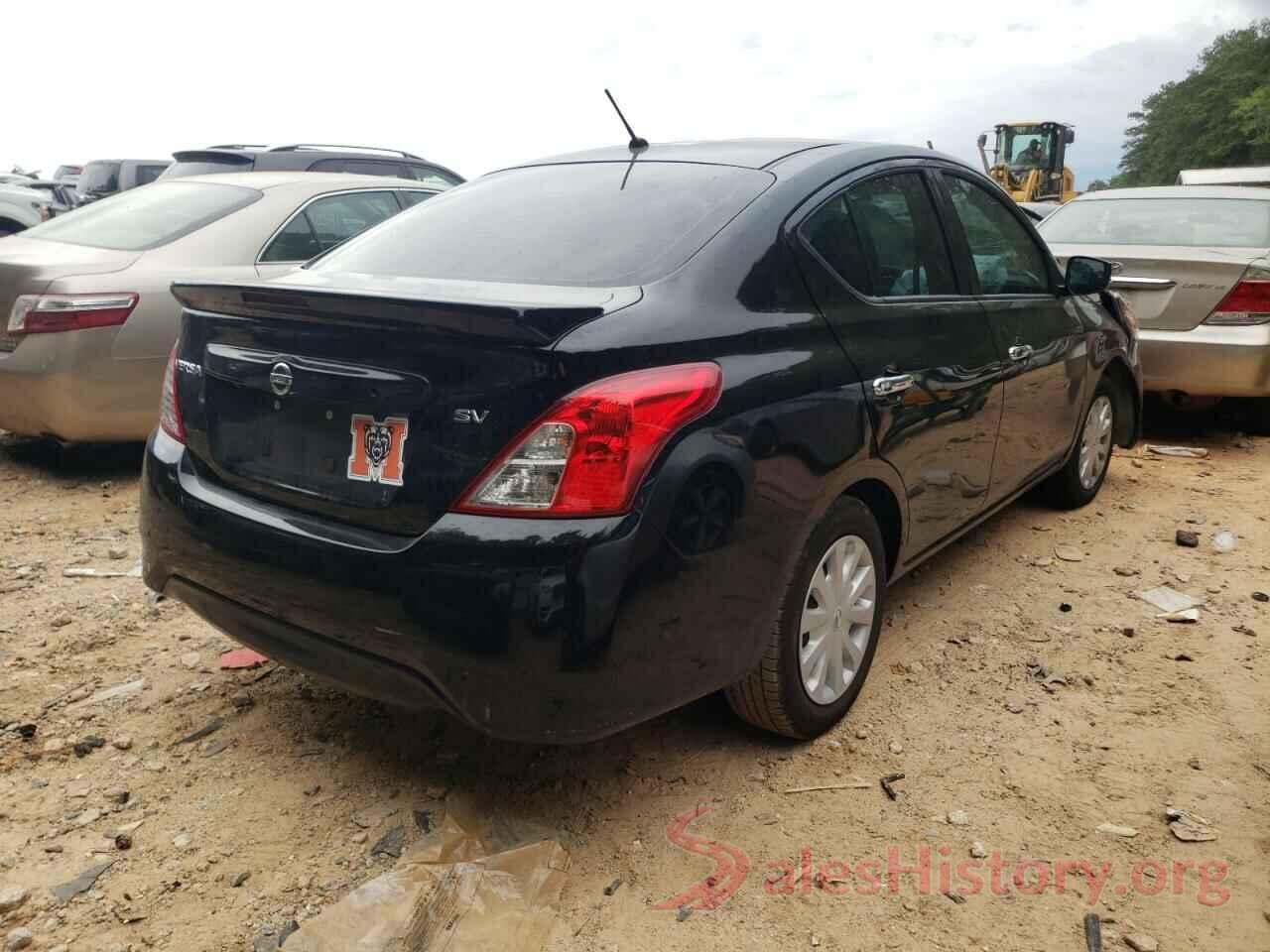 3N1CN7AP1KL826657 2019 NISSAN VERSA