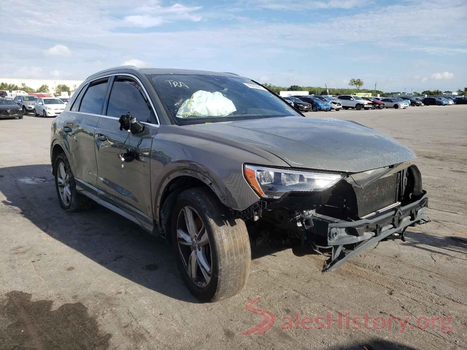 WA1DECF38L1008345 2020 AUDI Q3