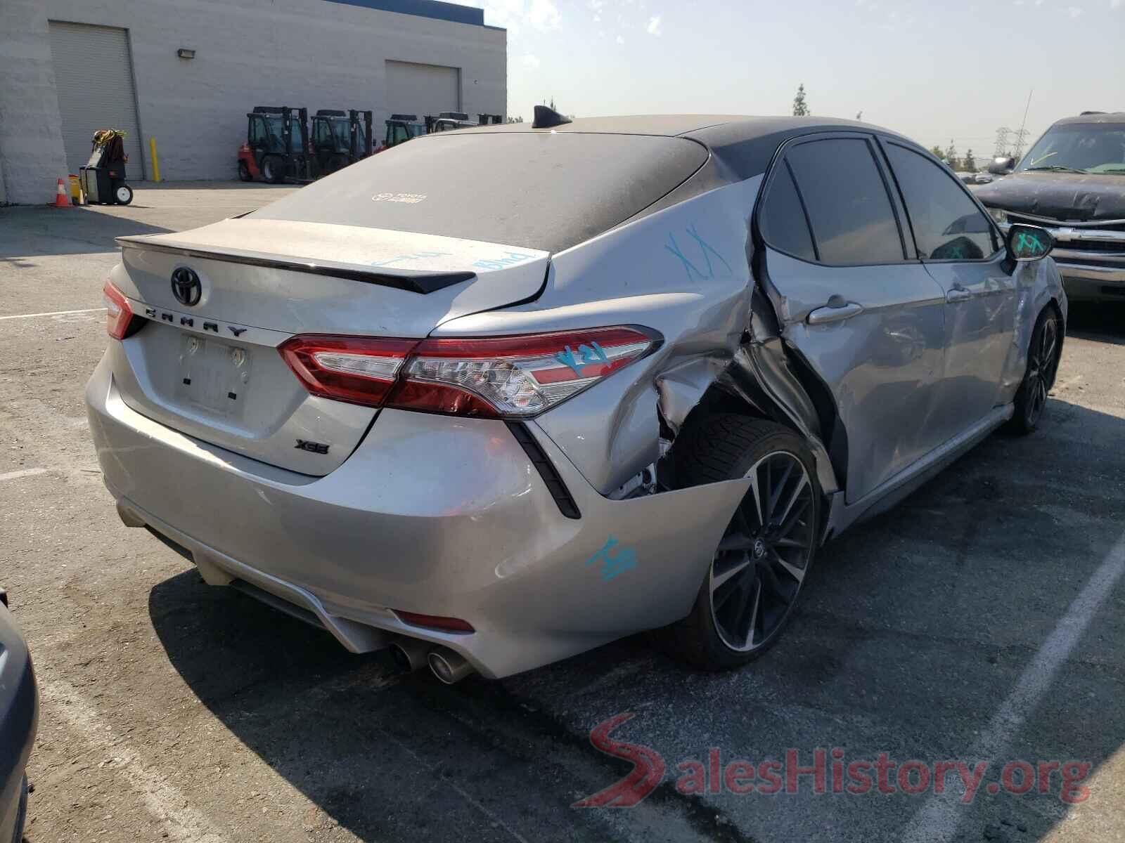 4T1B61HK6KU285698 2019 TOYOTA CAMRY