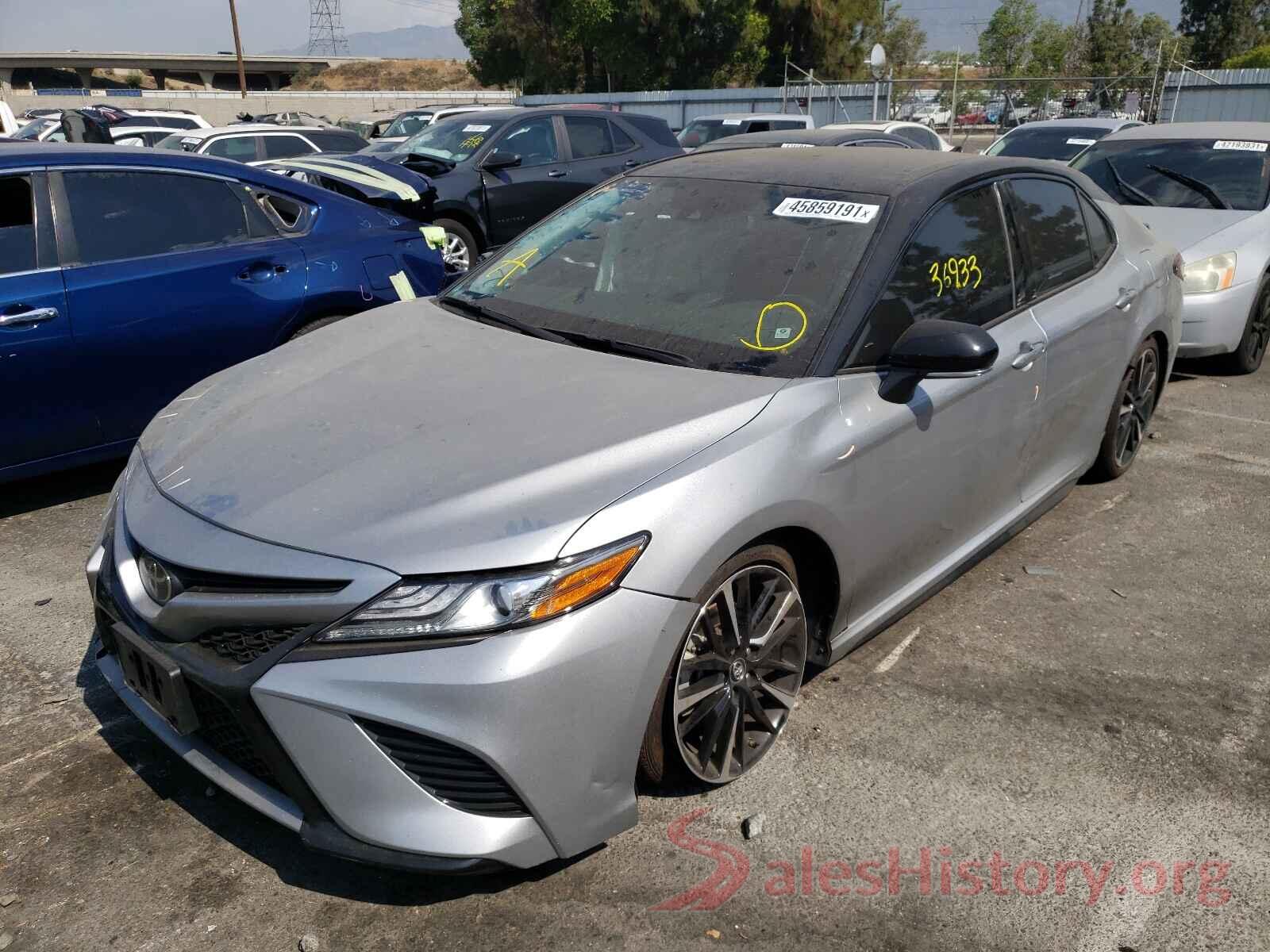 4T1B61HK6KU285698 2019 TOYOTA CAMRY