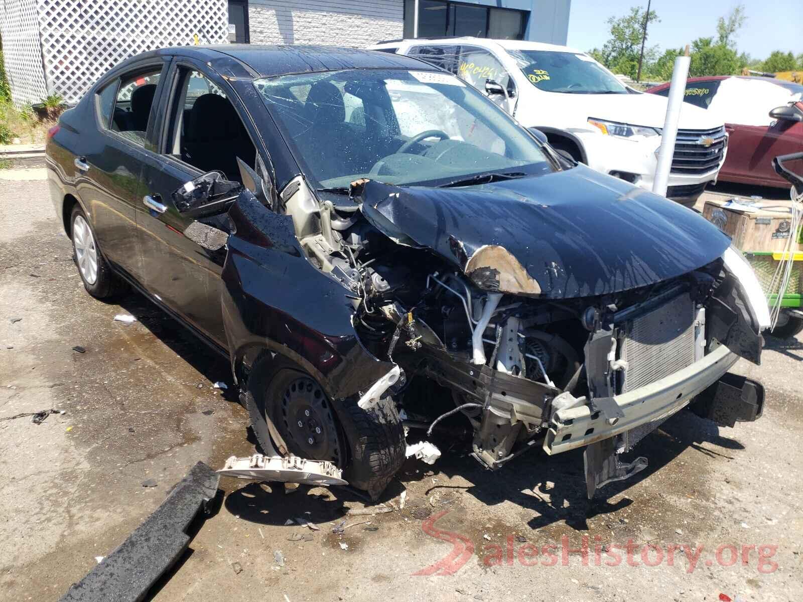 3N1CN7AP7JL845731 2018 NISSAN VERSA