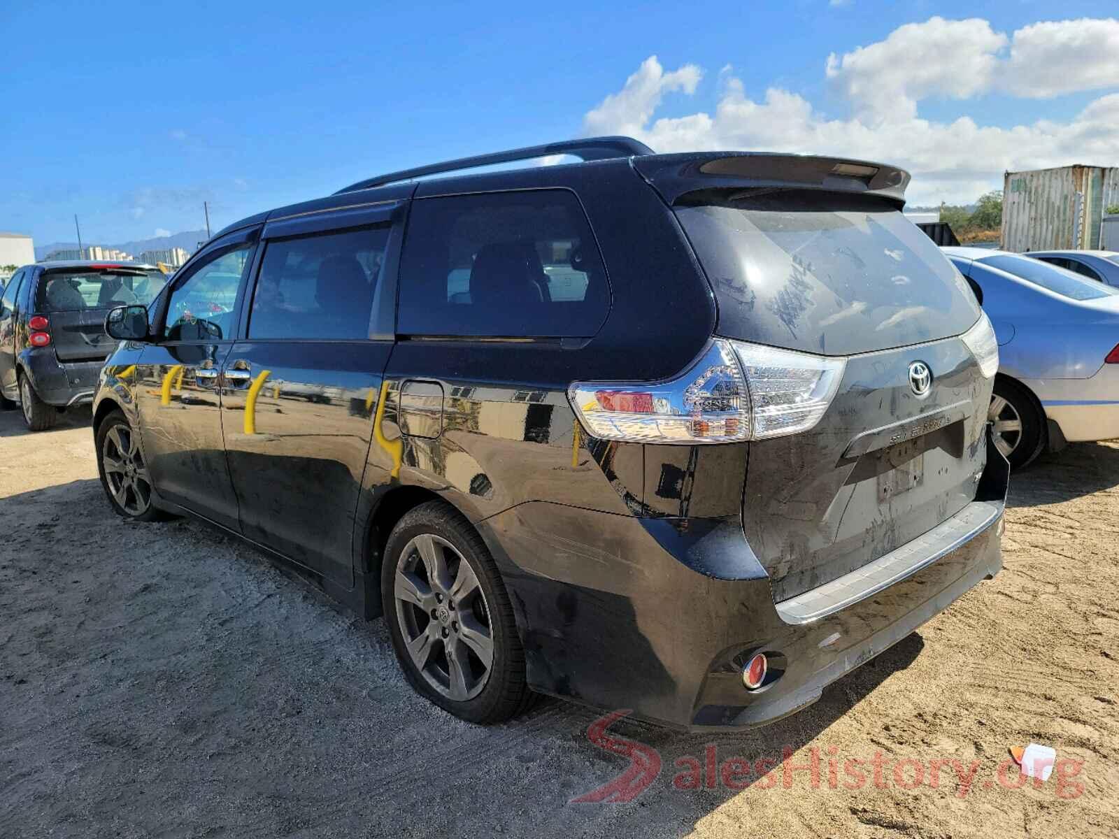 5TDXZ3DC4HS899268 2017 TOYOTA SIENNA