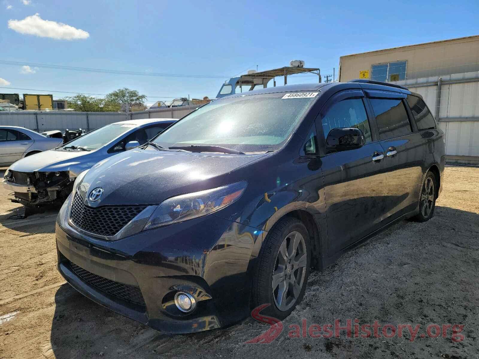 5TDXZ3DC4HS899268 2017 TOYOTA SIENNA