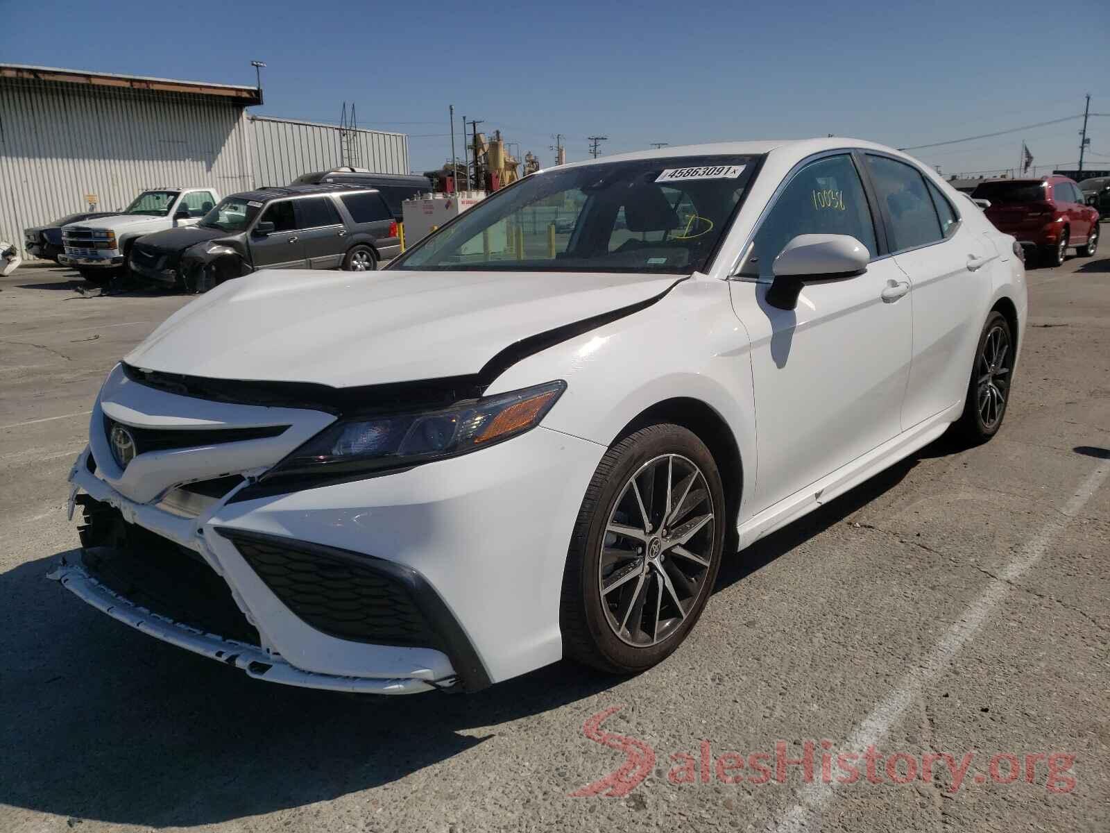 4T1G11AK3MU550465 2021 TOYOTA CAMRY