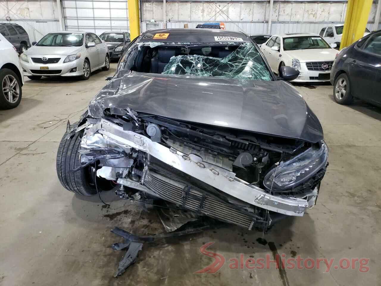 1HGCV1F30KA137217 2019 HONDA ACCORD