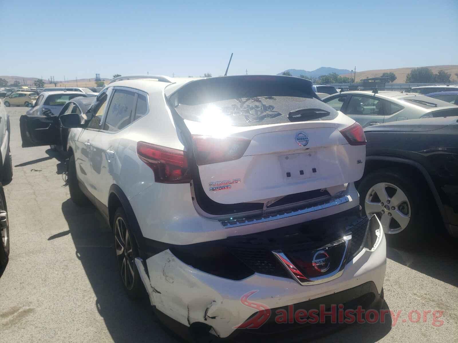 JN1BJ1CP1JW500996 2018 NISSAN ROGUE