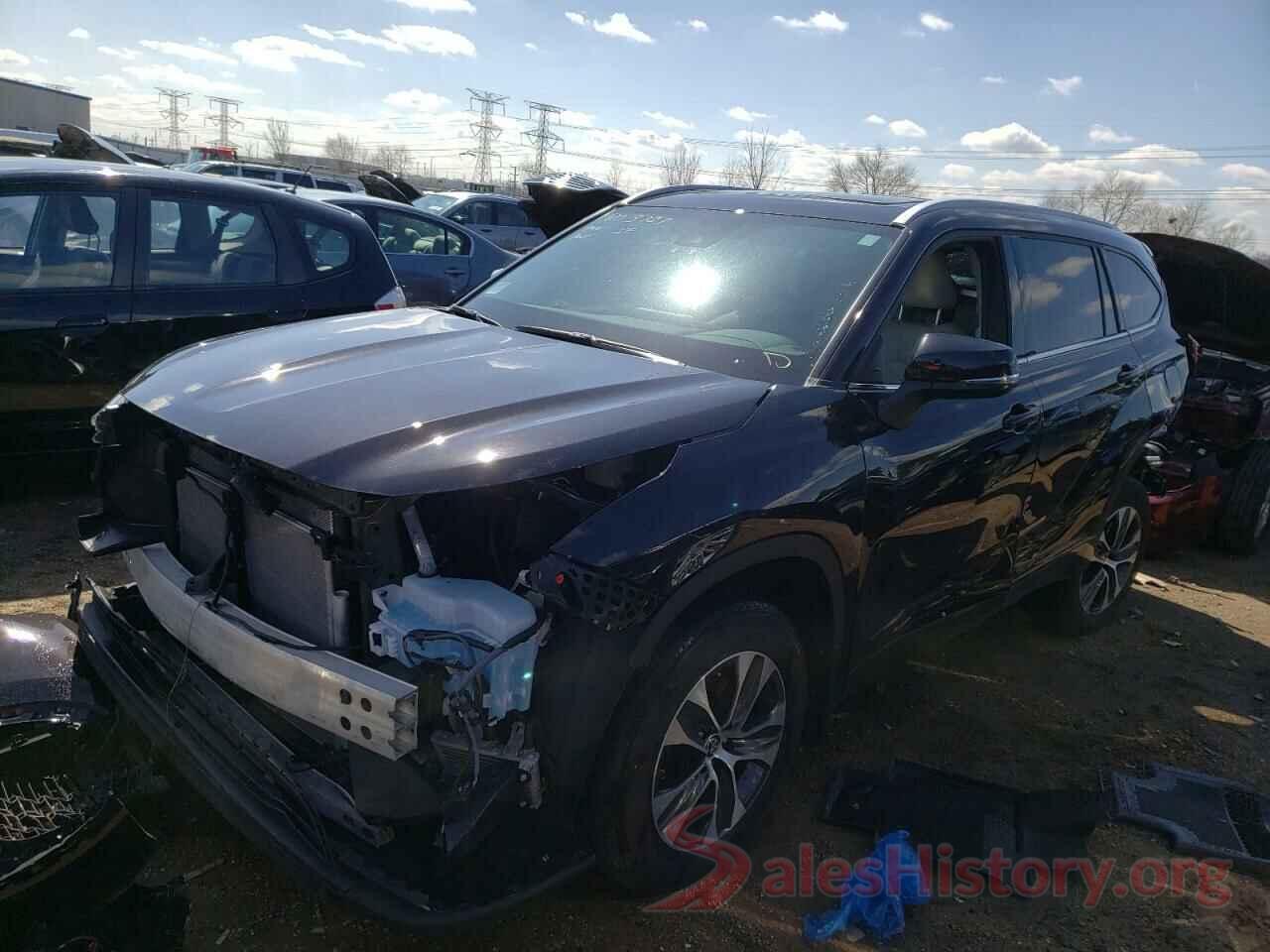 5TDGZRBHXNS213988 2022 TOYOTA HIGHLANDER