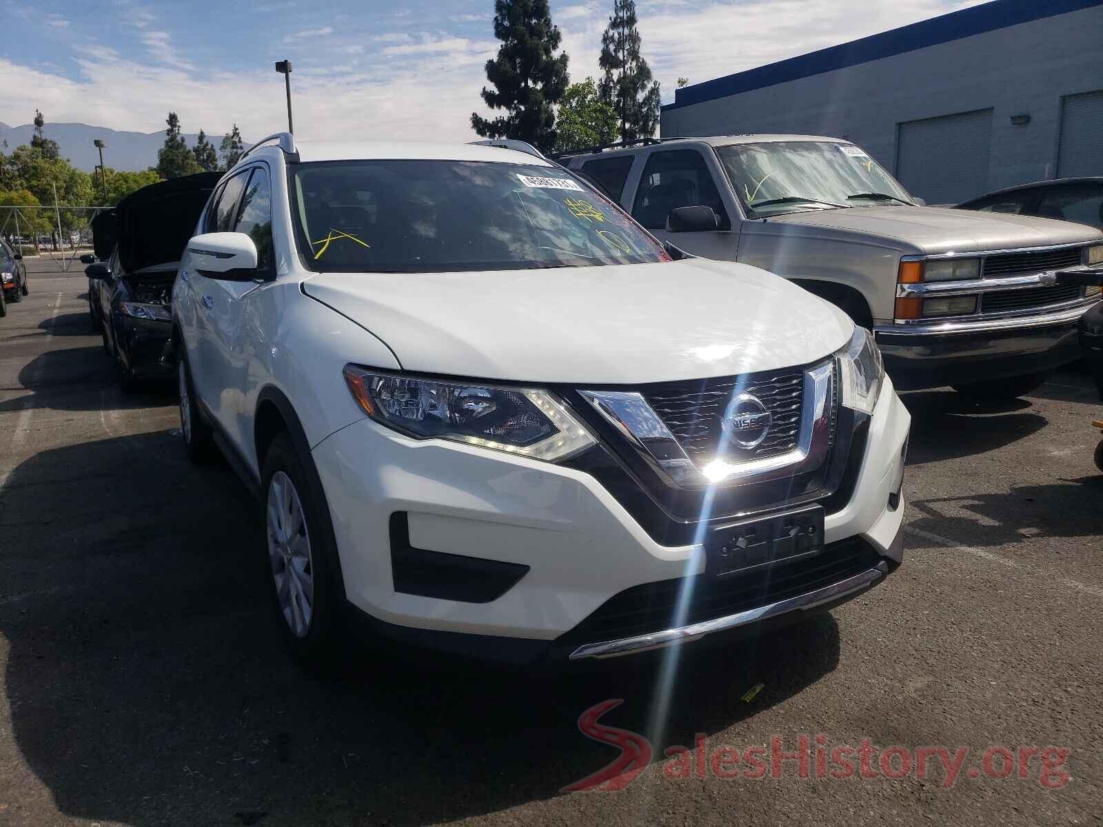 JN8AT2MT8HW139964 2017 NISSAN ROGUE