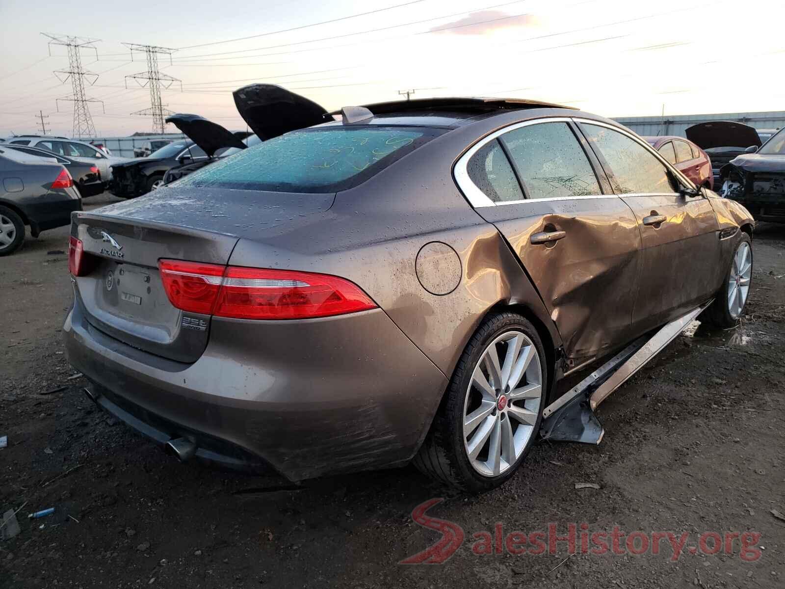 SAJAK4BV9HA971942 2017 JAGUAR XE