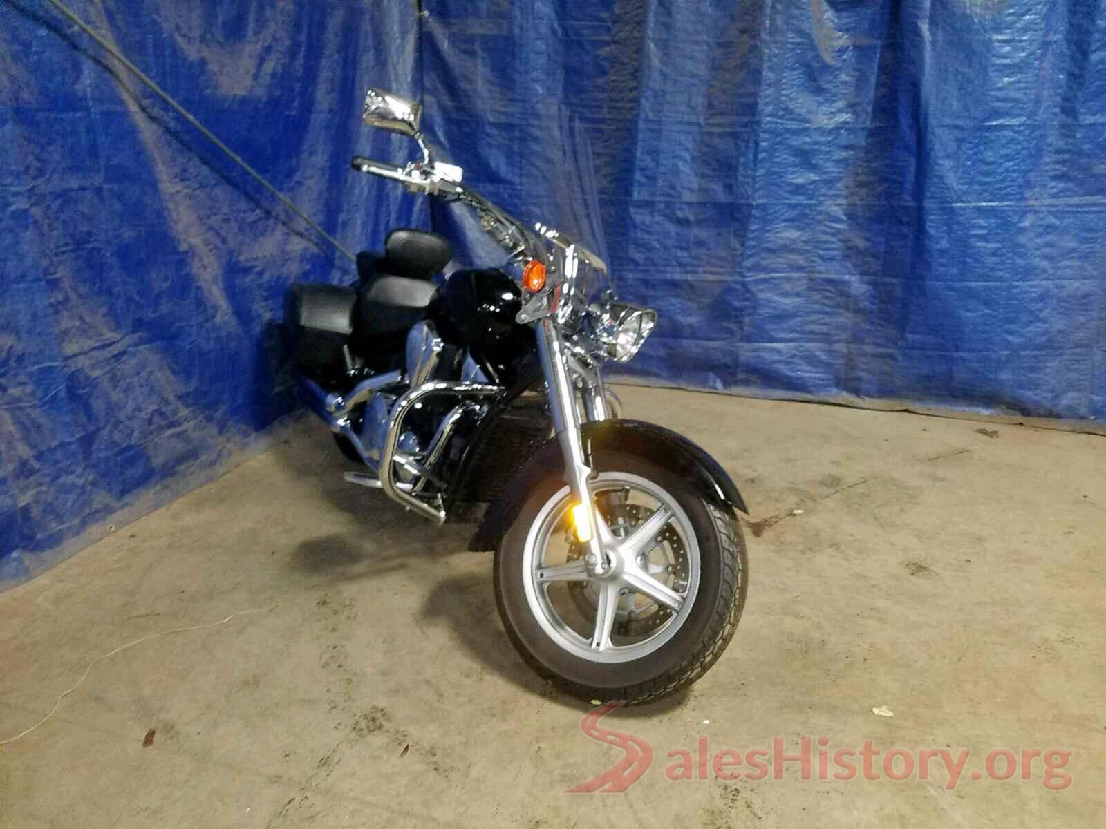 JH2SC6671BK100064 2011 HONDA VT1300 CT