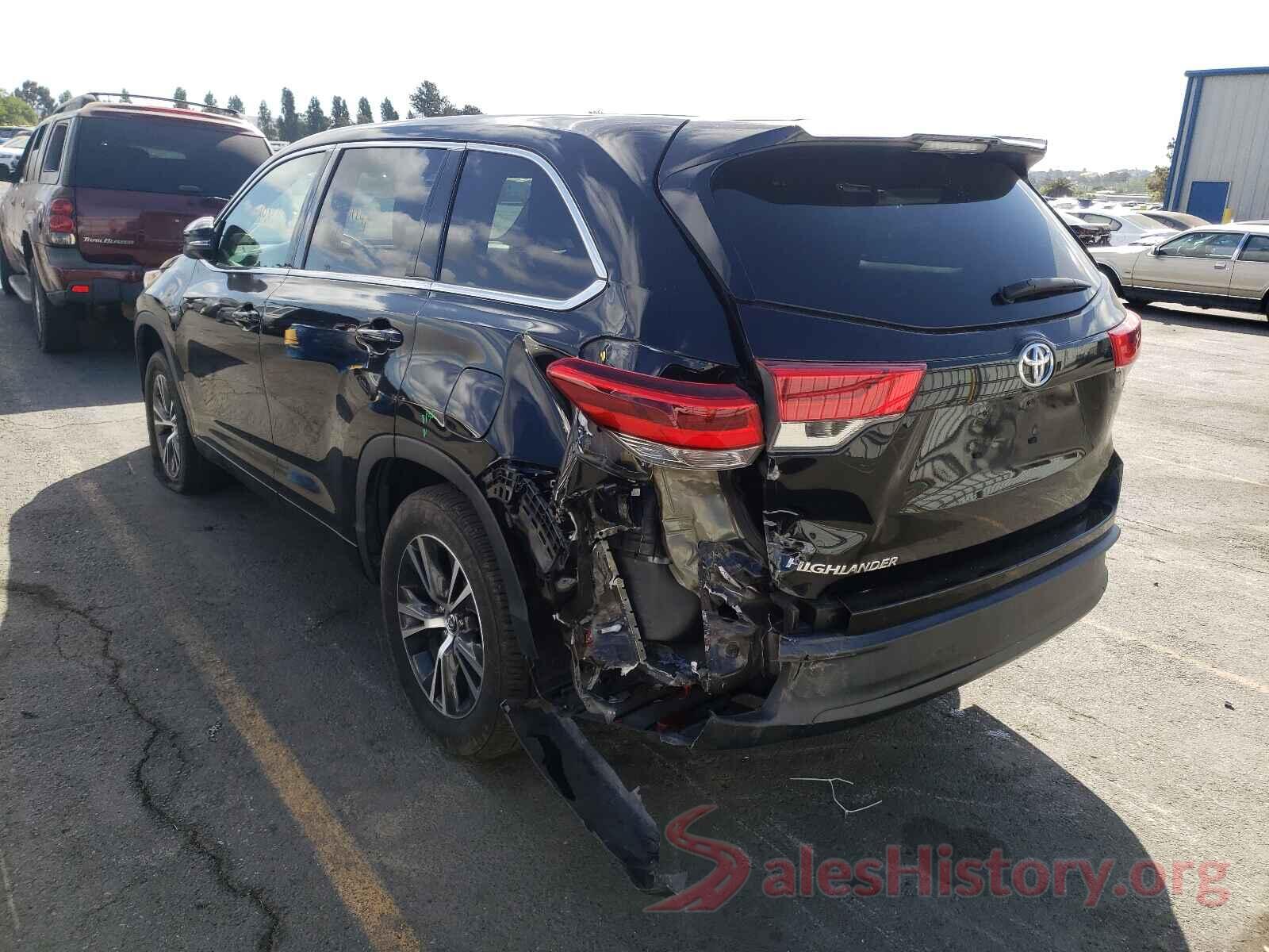 5TDZZRFH8JS272423 2018 TOYOTA HIGHLANDER