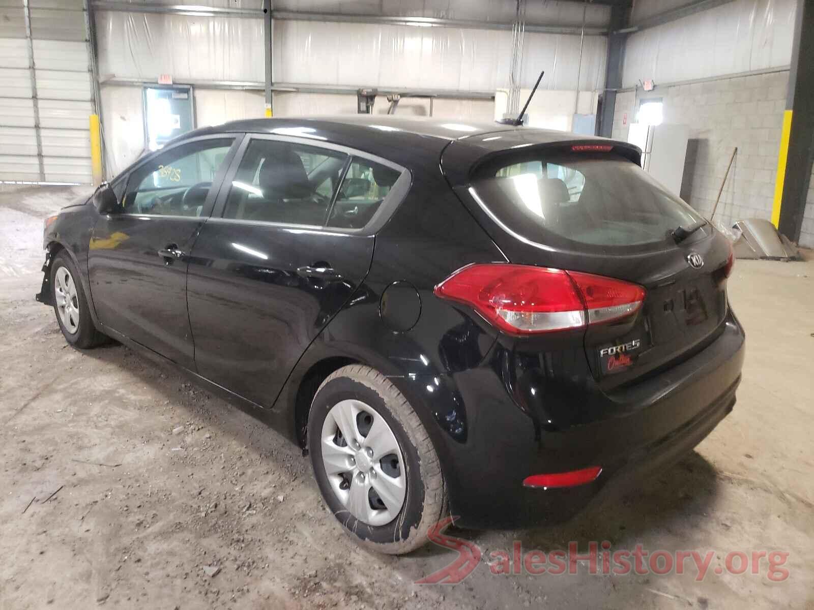 KNAFK5A8XH5725784 2017 KIA FORTE