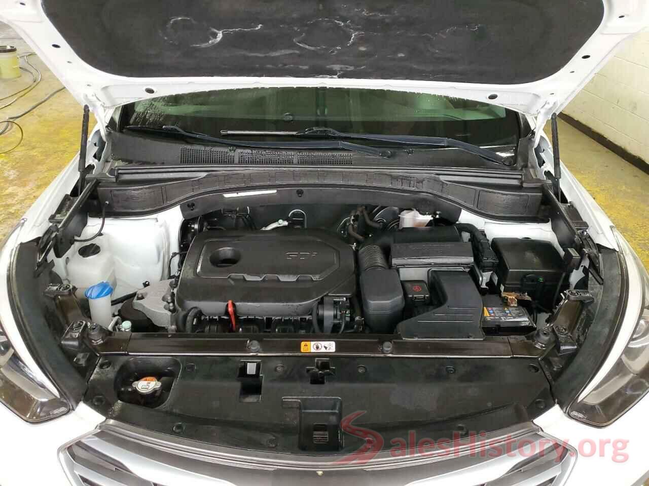 5XYZT3LB8JG562592 2018 HYUNDAI SANTA FE