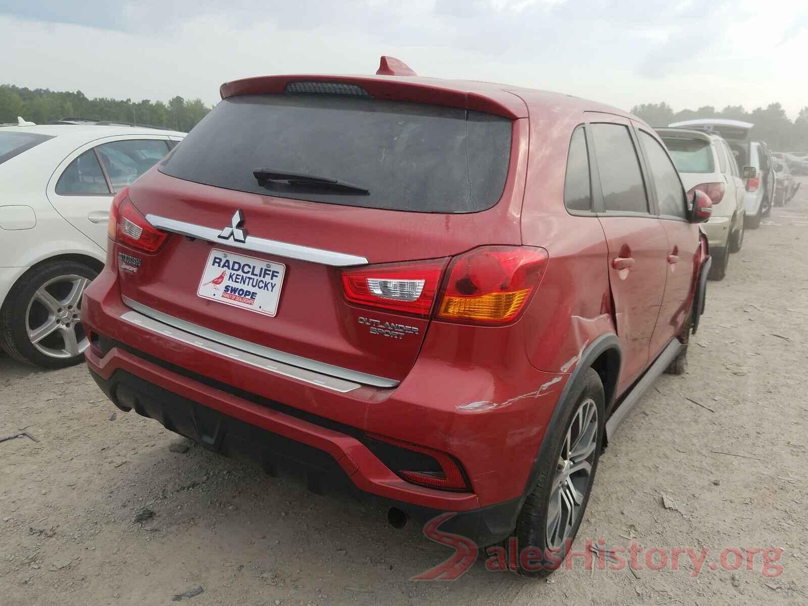 JA4AP3AU8JZ009815 2018 MITSUBISHI OUTLANDER