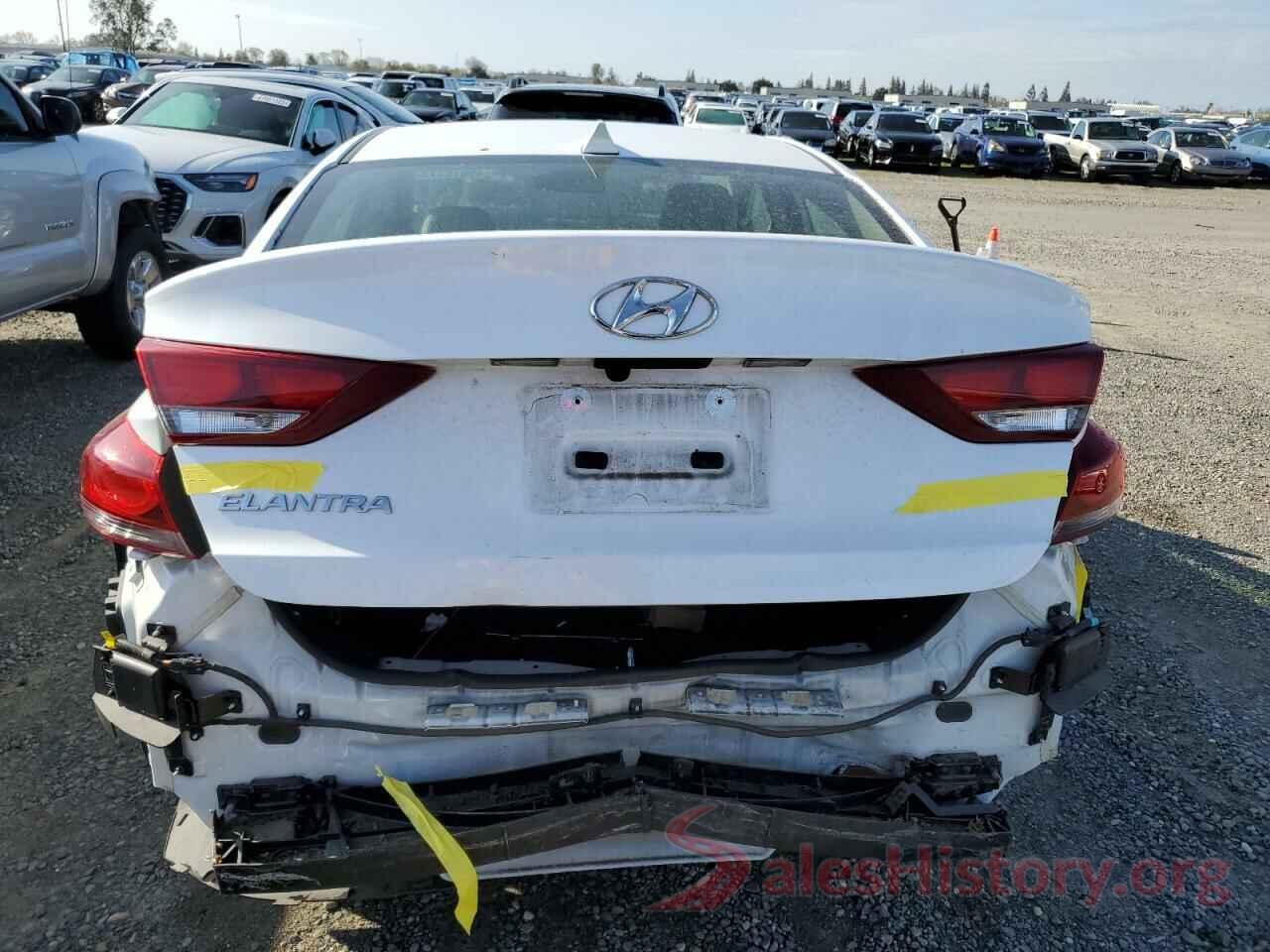 5NPD84LF6JH388082 2018 HYUNDAI ELANTRA