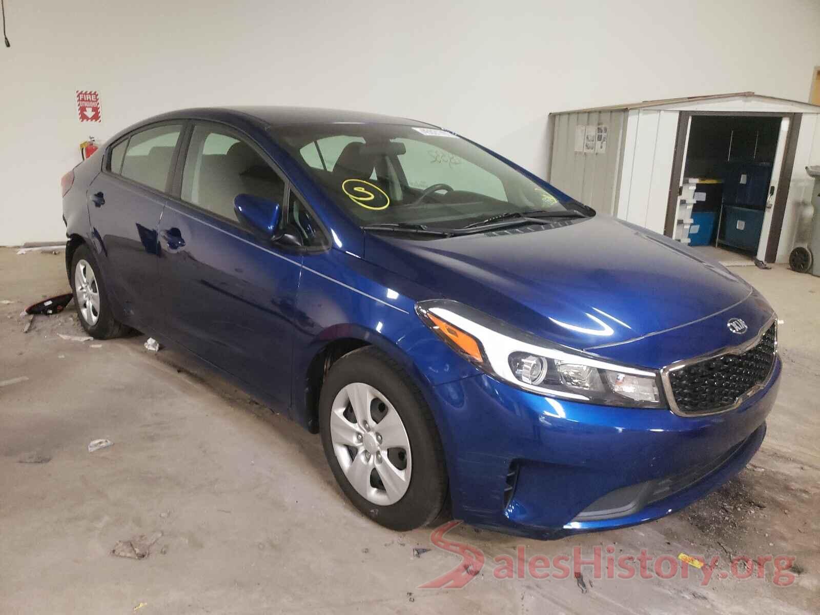 3KPFK4A72JE259427 2018 KIA FORTE