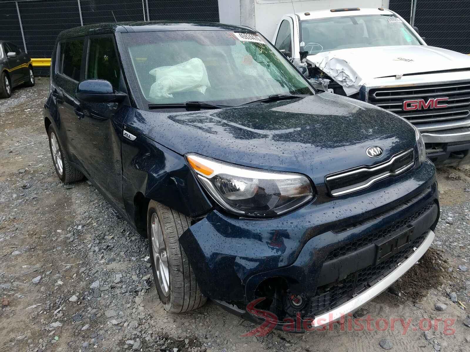 KNDJP3A59J7517821 2018 KIA SOUL