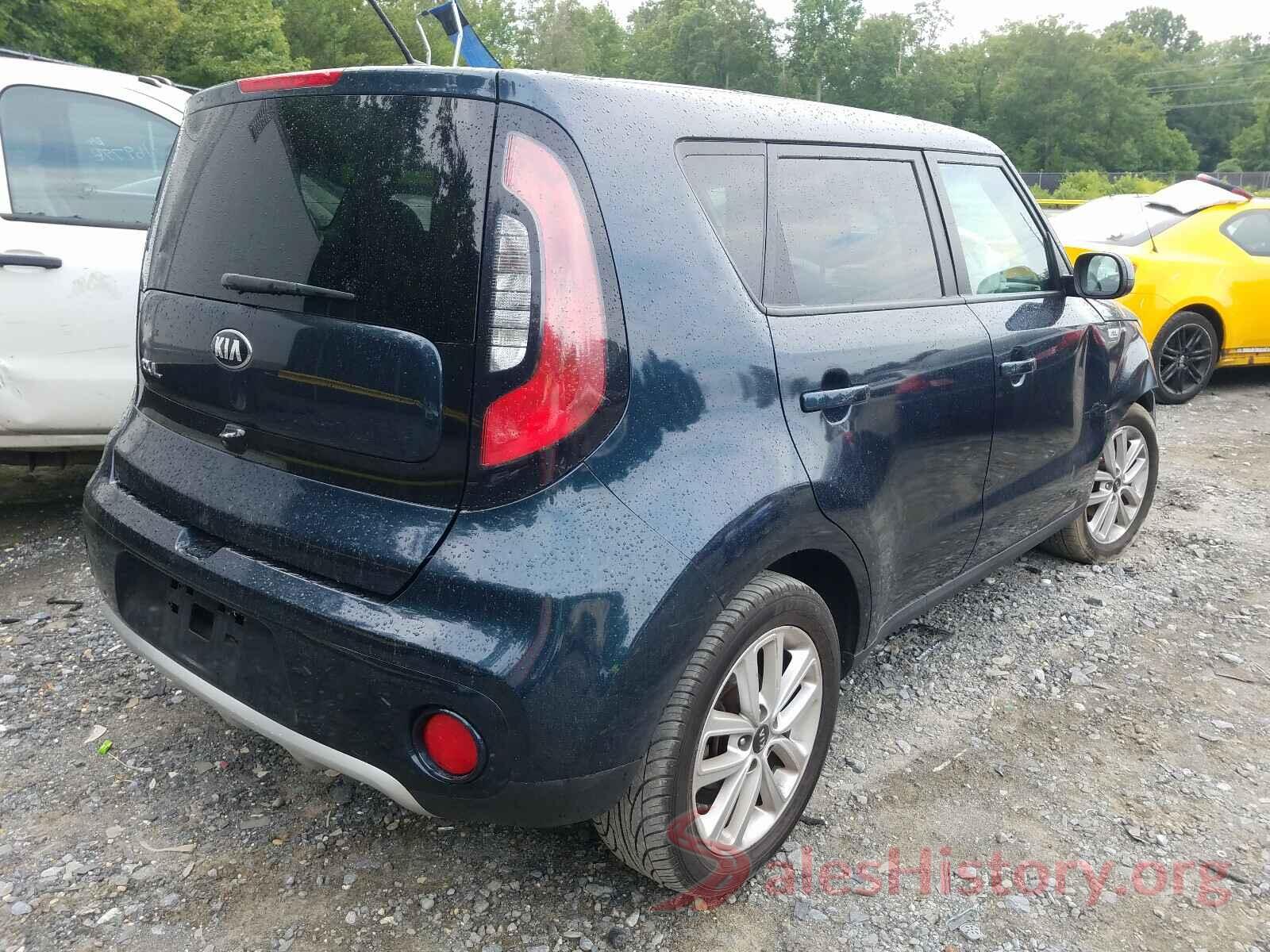 KNDJP3A59J7517821 2018 KIA SOUL