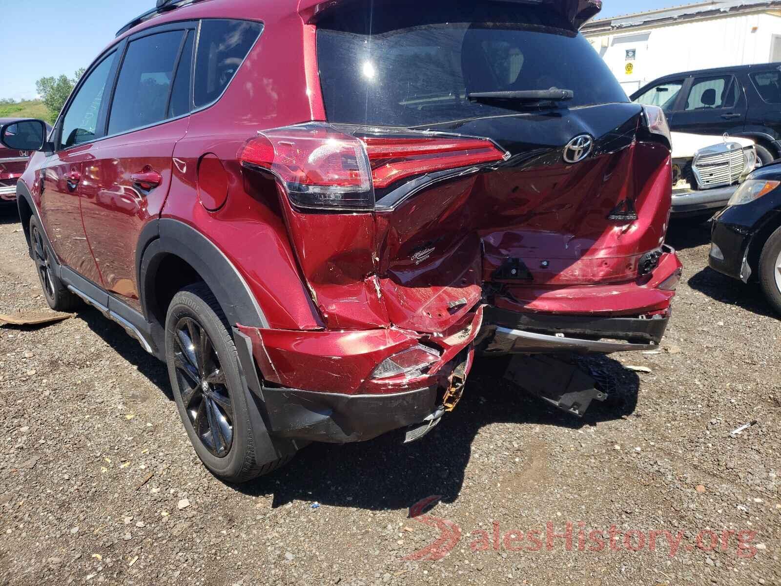 2T3RFREV8JW799893 2018 TOYOTA RAV4