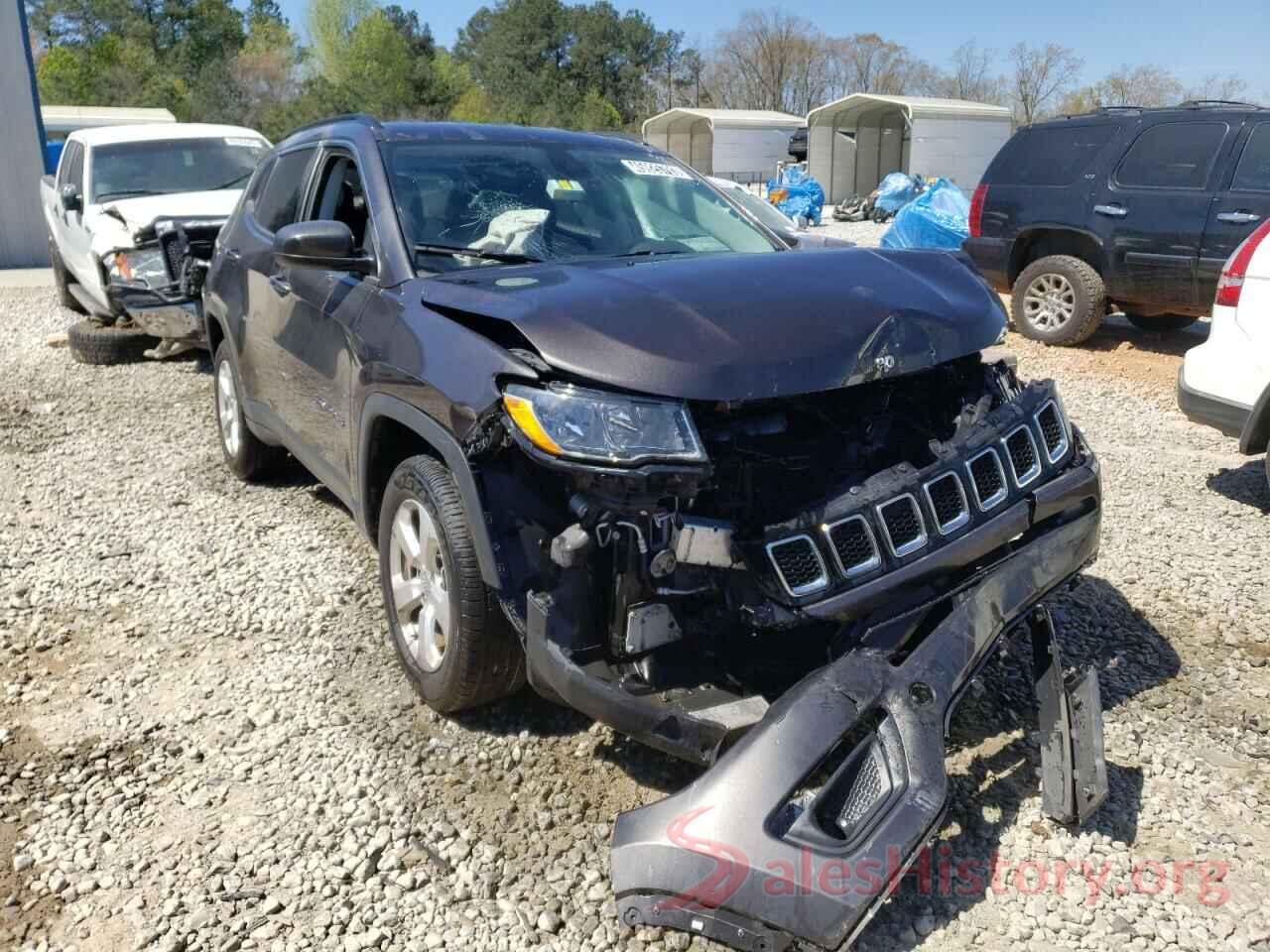 3C4NJDBB5JT484275 2018 JEEP COMPASS